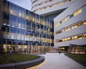 نمونه موردی بیمارستان راش شیکاگو 